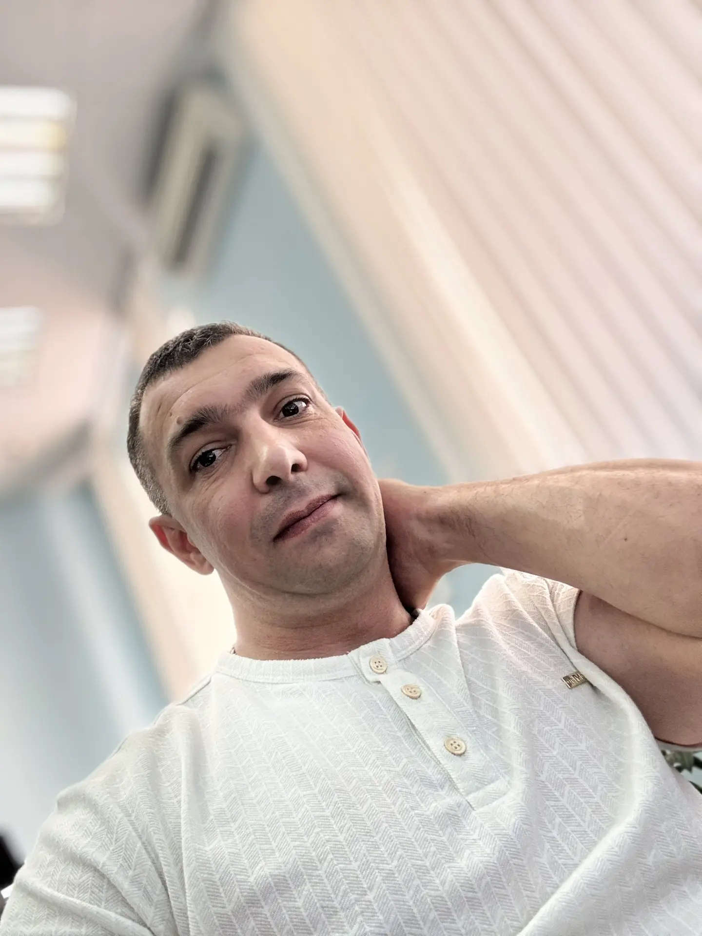 Доброе утро 🤝 врываемся в новую неделю с двух ног 💪