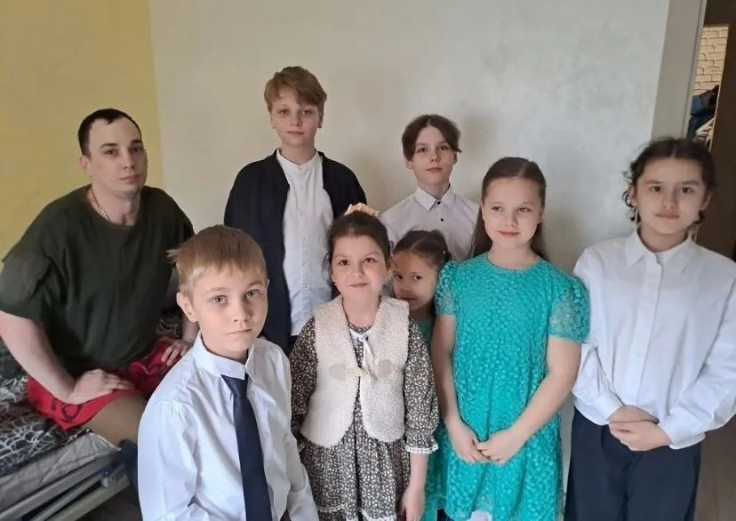 ❤️Всю Светлую Седмицу сотрудники учреждения "Ветеран" продолжали поздравлять получателей социальных 