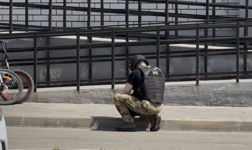 В микрорайоне Благовещенска нашли предмет, похожий на гранату: на месте работали спецслужбы  В микро