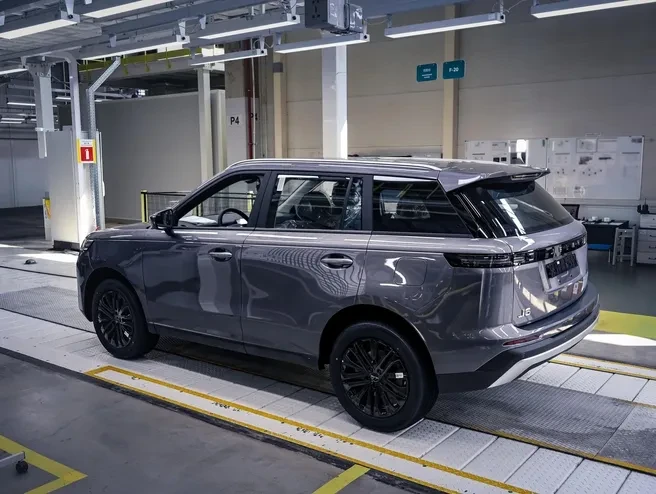 🚗🔥 Jeland J6 выходит в официальный старт продаж — и рынок уже дернулся До конца мая в России официал