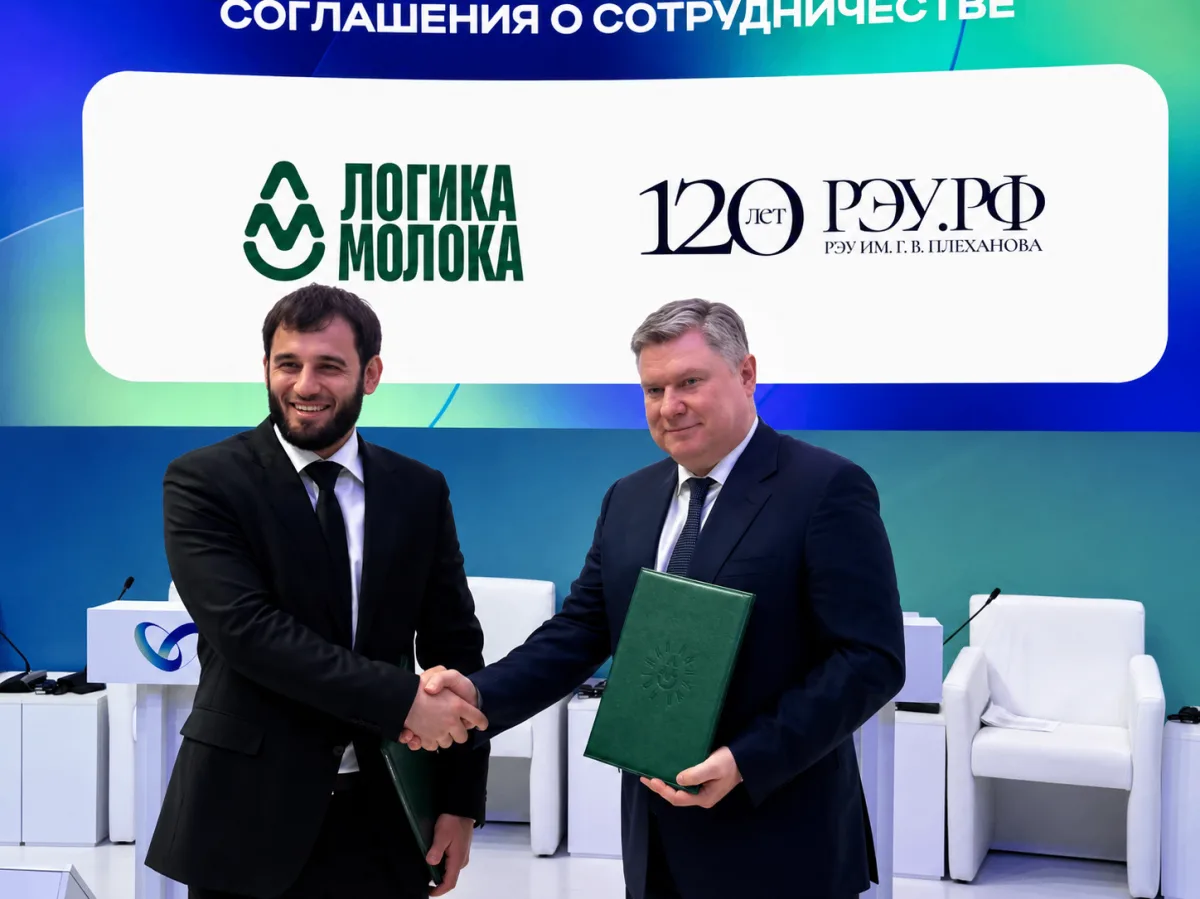 На полях Петербургского международного экономического форума ректор Российского экономи...