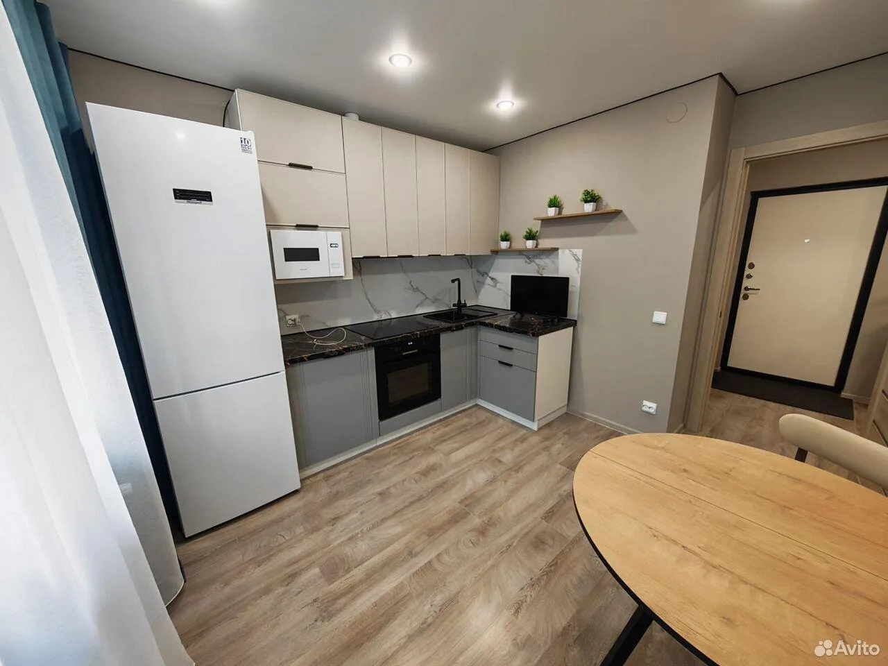 Сдам без посредников: 2-комнатная квартира, 55.1м²