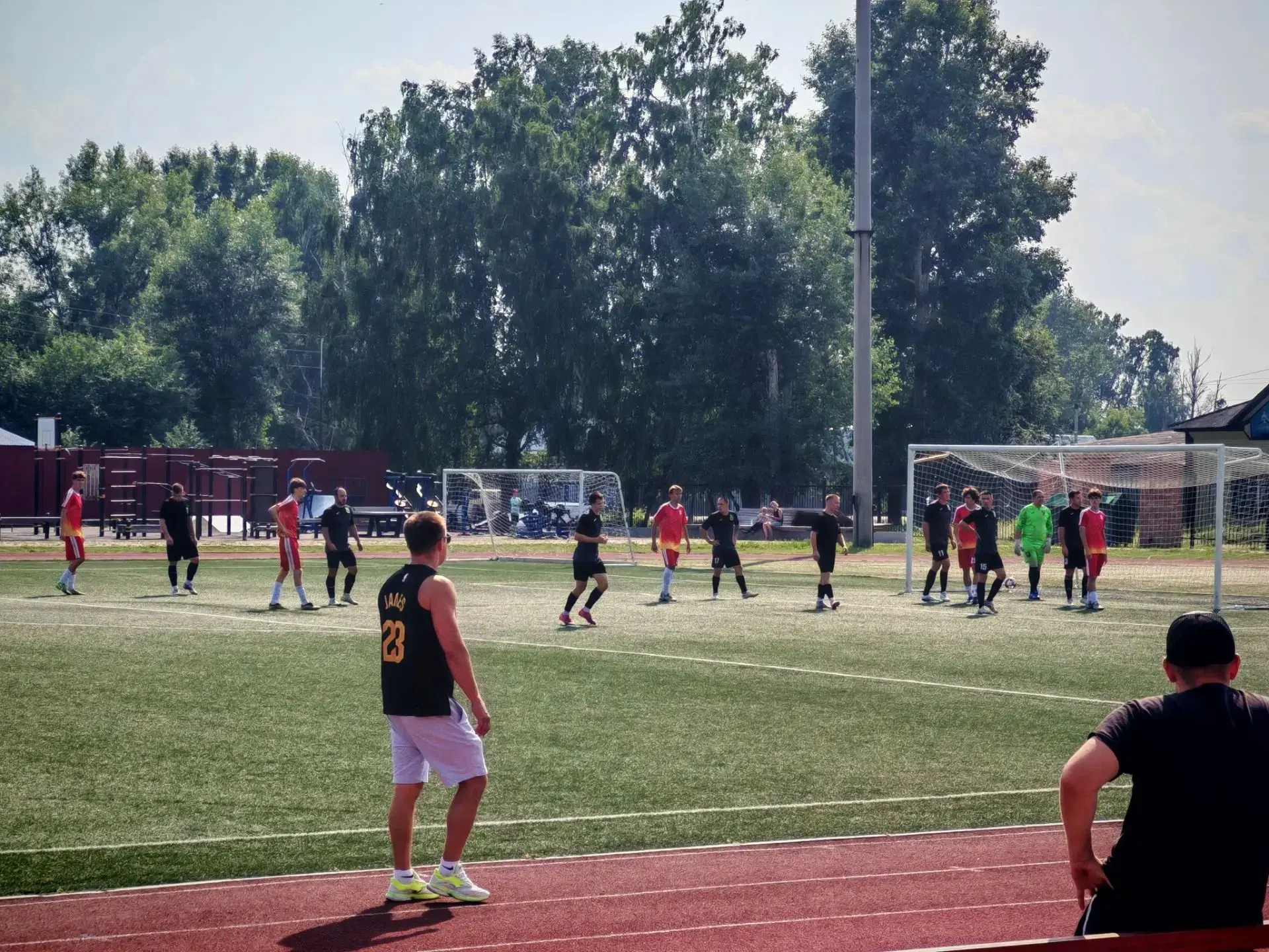 С футболом в сердце — и счастьем в глазах! ⚽

В минувшие выходные стадион в г. Асино стал местом нас