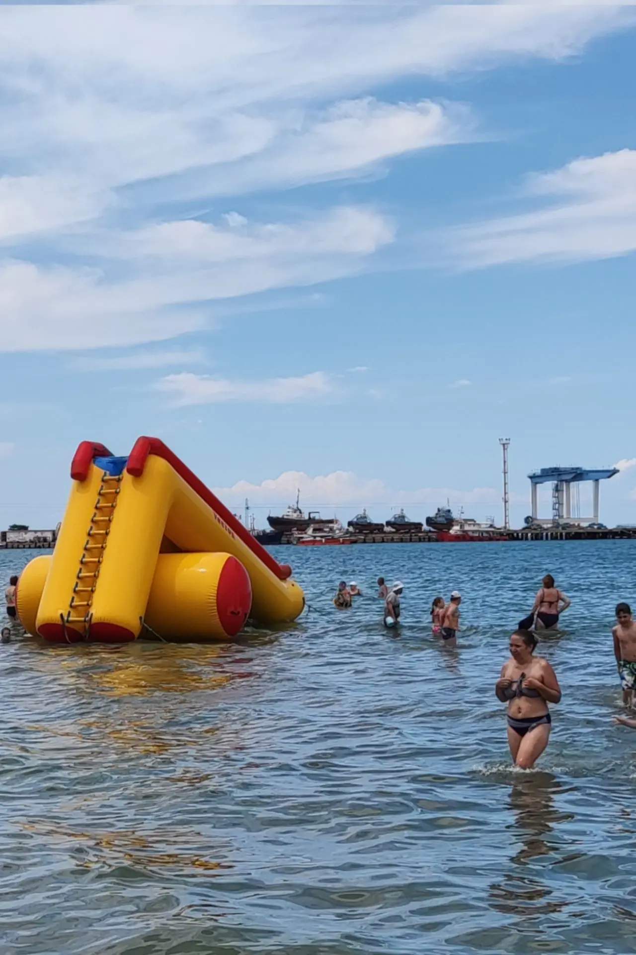 Летний отпуск 2026 в солнечной Анапе☀️🔥Приятные цены 700-900 руб с человека в зависимости от дат.
Х