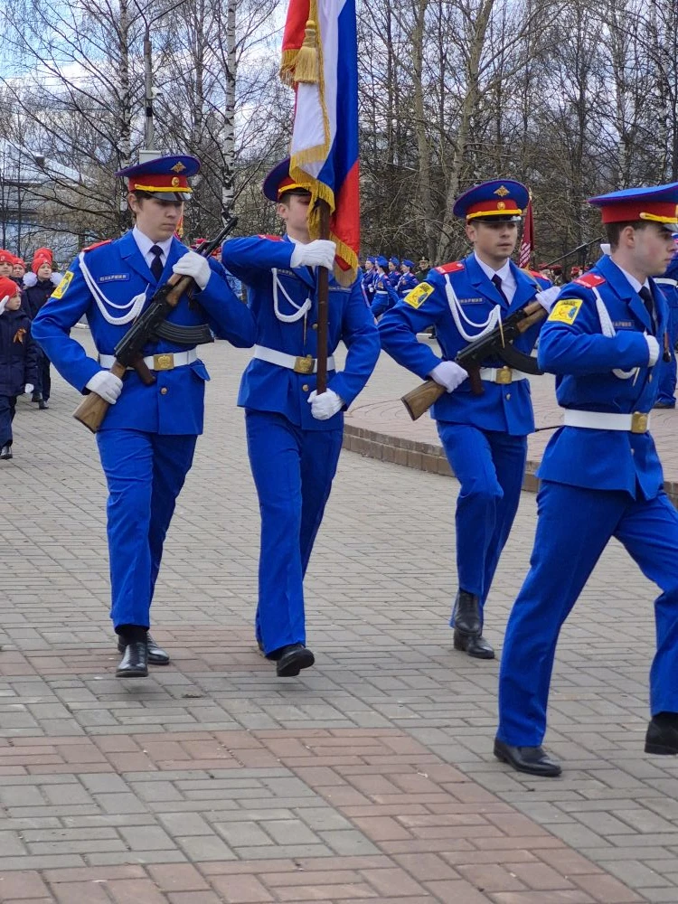 В парке Победы состоялся городской митинг памяти знаменосца Григория Булатова. В мероприятии приняли