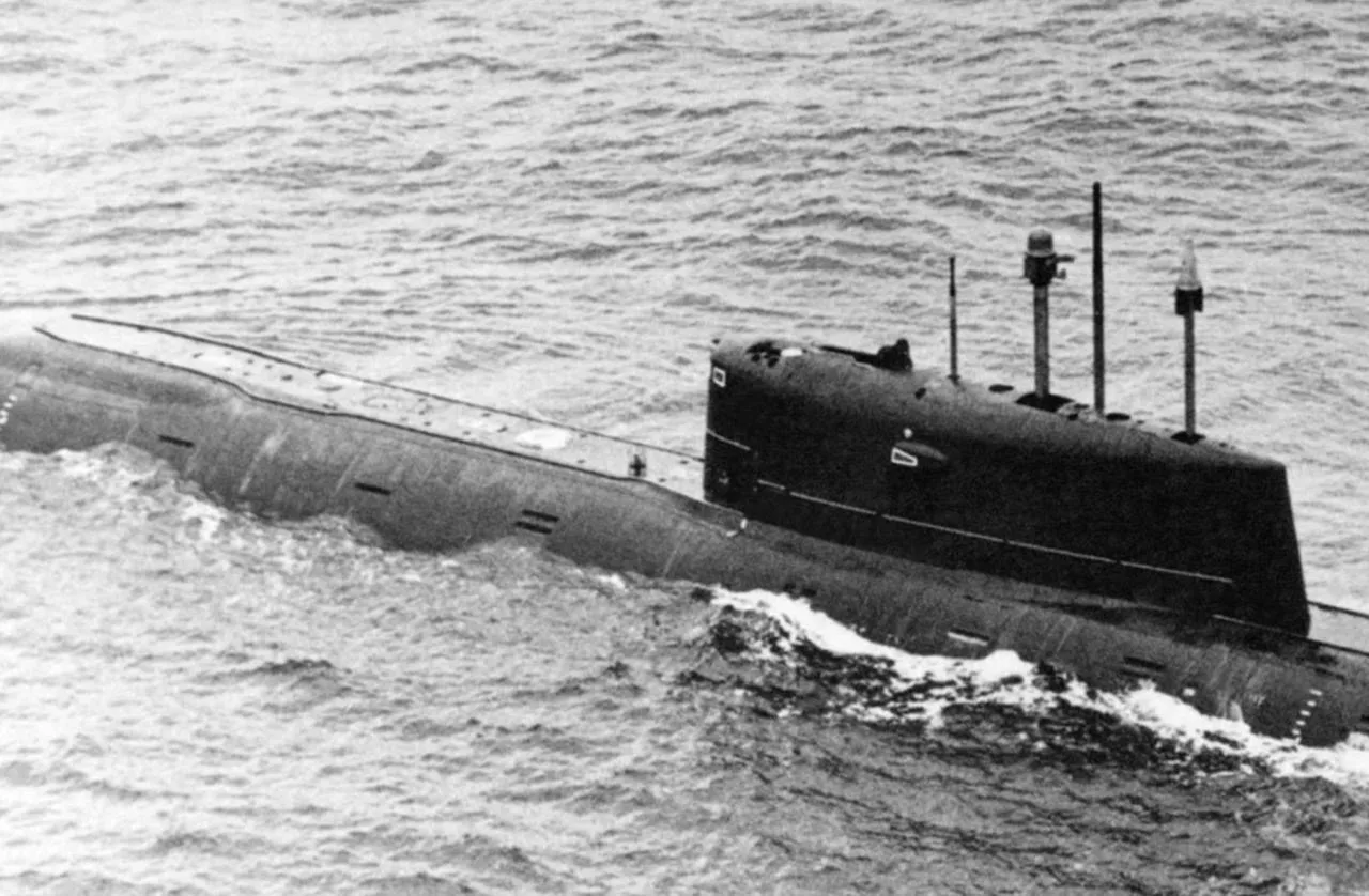 🌊 На дне Норвежского моря лежит подлодка с ядерными боезарядами. Её рекорд глубины не ...
