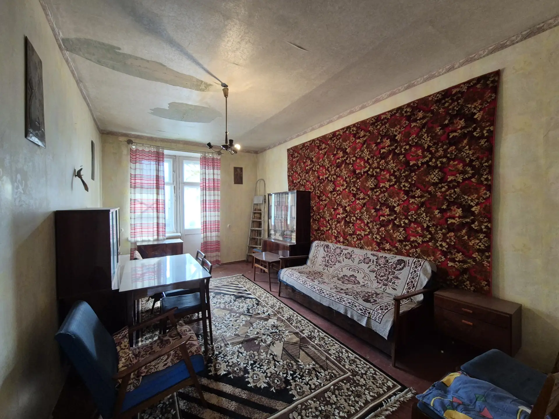 Продам 2х ком.кв-ру, ул.Пушкинская 16, 3/4. Сталинка, дом кирпичный, 57,6 кв.м., не угл...