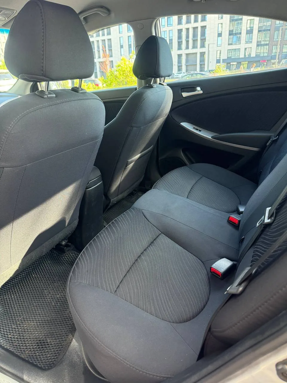 ️😍Новинка  HYUNDAI SOLARIS I рестайлинг   ▪️ Год выпуска — 2015 ▪️ 263 тысячи пробег  ▪️ 1.6 | автом