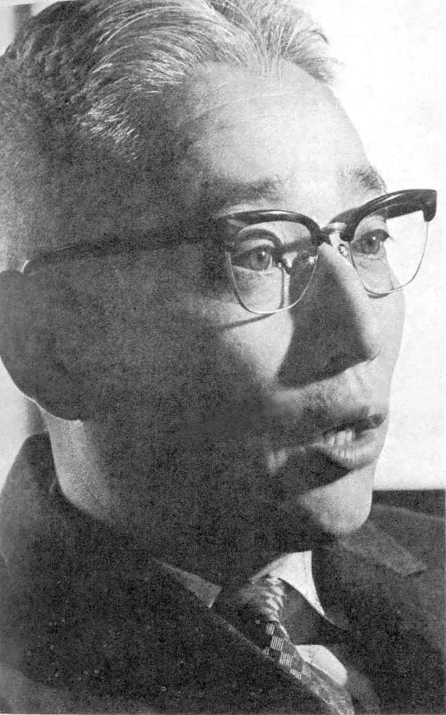 Акио Морита (26 января 1921 - 3 октября 1999), японский предприниматель и изобретатель,...