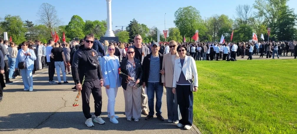 С Днем Победы! Этот великий праздник — символ гордости, памяти и благодарности за мирно...