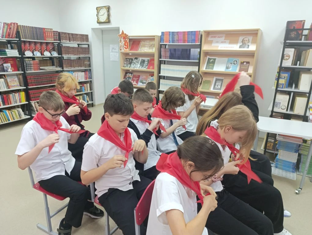 ✅19 мая — День детских общественных организаций 💡#ПЕРВЫЕ МАОУ СОШ 1 6 "В" класса приняли участие в и