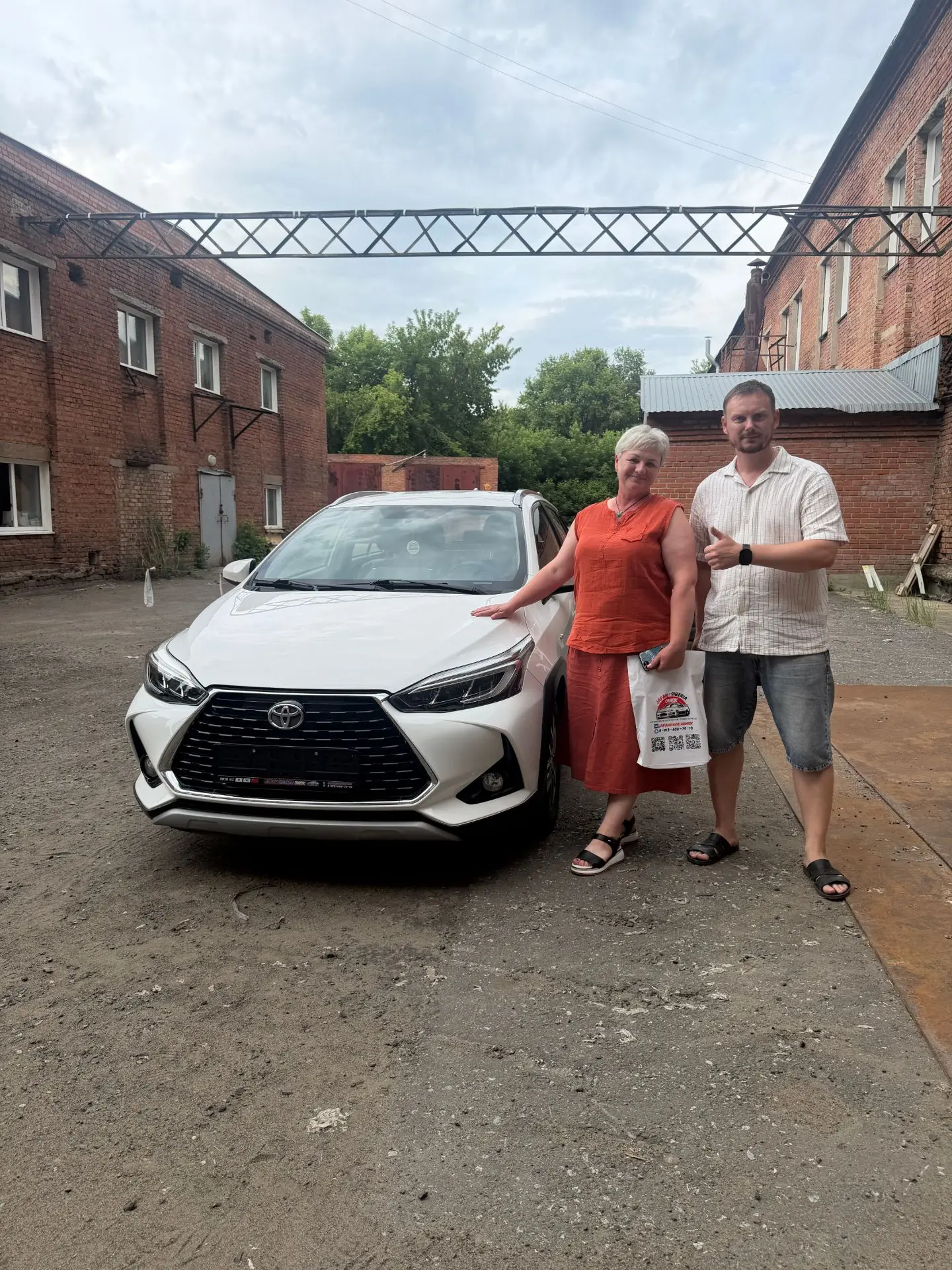 ВЫДАЕМ АВТОМОБИЛИ🥳🥳🥳 
💥TOYOTA YARIS 💥 
🗓 2021г 
⚙ 1.5 л 107 л.с., бензин, вариатор, 2WD; 
🔥 3