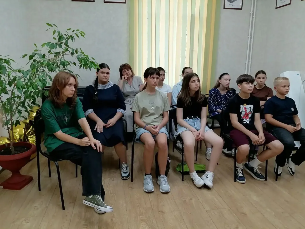 3 сентября в Курской детской музыкальной школе прошла беседа «Терроризм без маски». Её ...