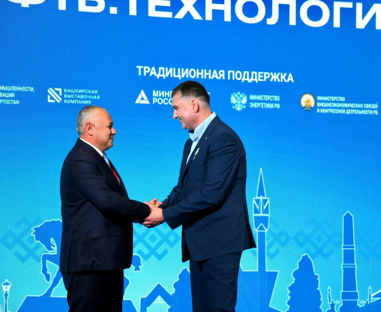Отмечены высокими наградами