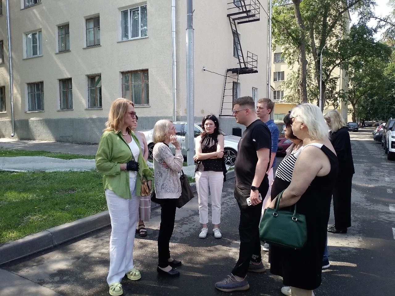 Обход территории района

Сегодня, 11 июня 2026 года, глава управы района Аэропорт города Москвы Бори