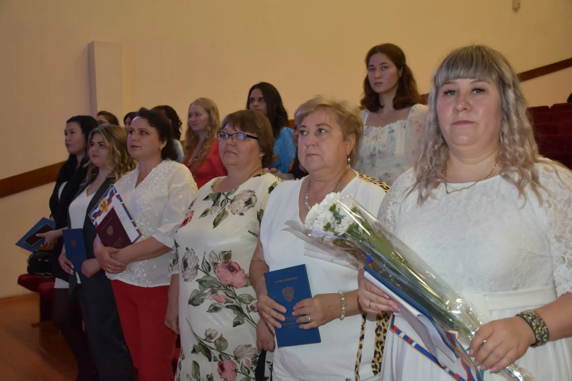 2 июля во Дворце культуры с. Месягутово состоялась торжественная церемония вручения дипломов выпускн