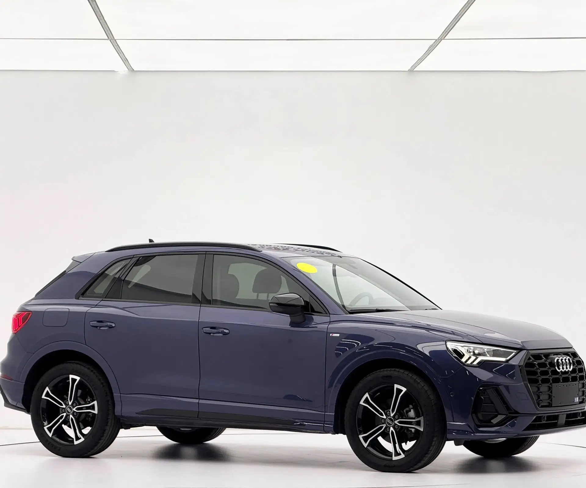 ✅ДОСТУПЕН К ПОКУПКЕ✅

AUDI Q3

• 1.4, бензин, передний привод
• 2022 год
• пробег 25.000 км

💰Стоим