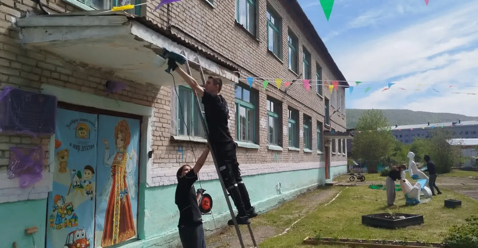 ☀️ Неделя труда и добра в детском саду !                                                            
