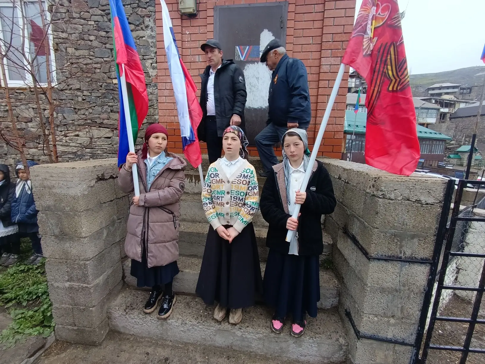 В ЧЕСТЬ ПРАЗДНИКА 9 МАЯ