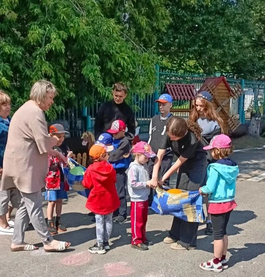 В рамках работы летней площадки «Клуб здоровья, позитива и открытий» для воспитанников центра прошло