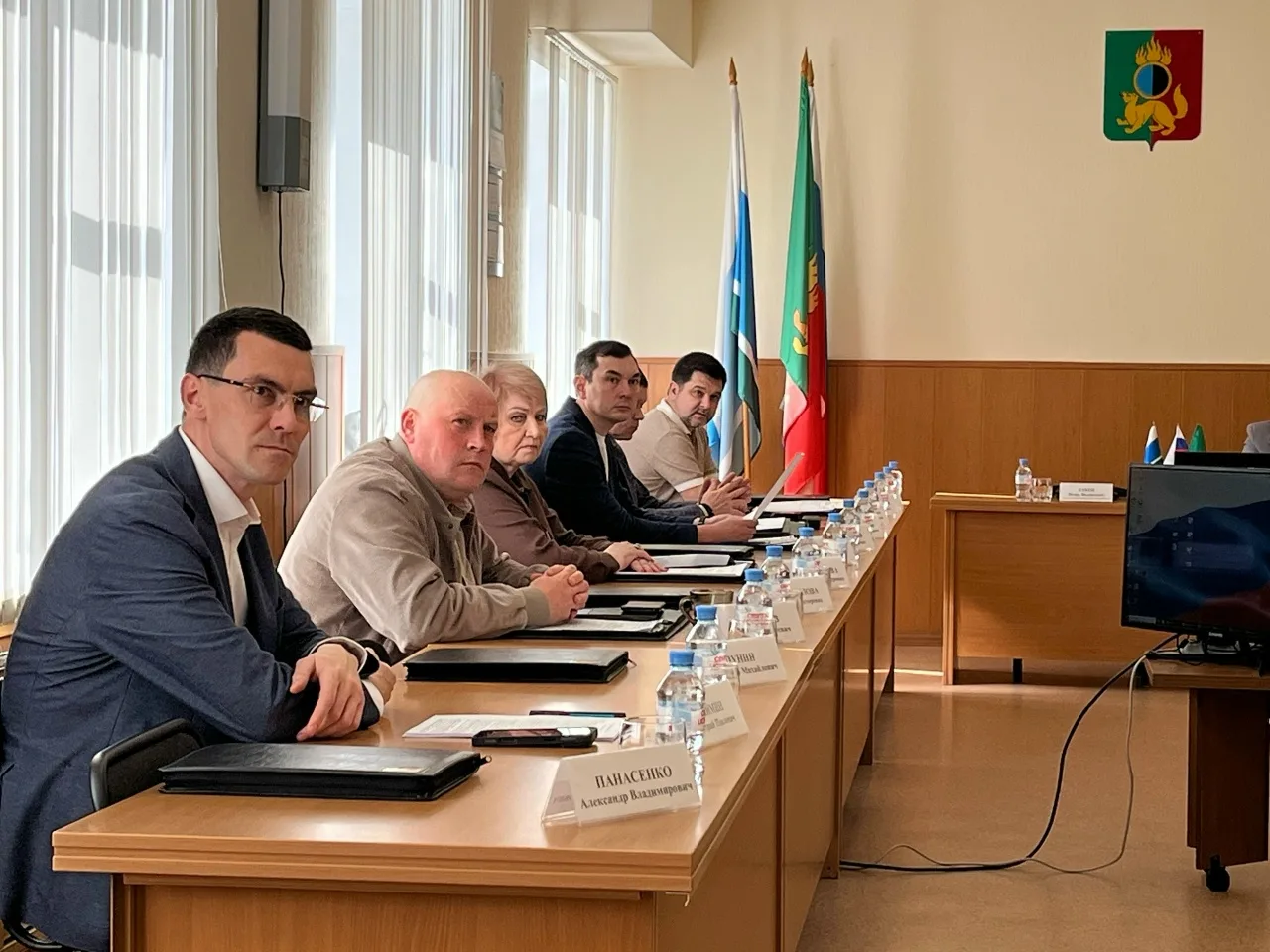 Кроме того, депутаты одобрили условия приватизации и продажу следующего имущества муниц...
