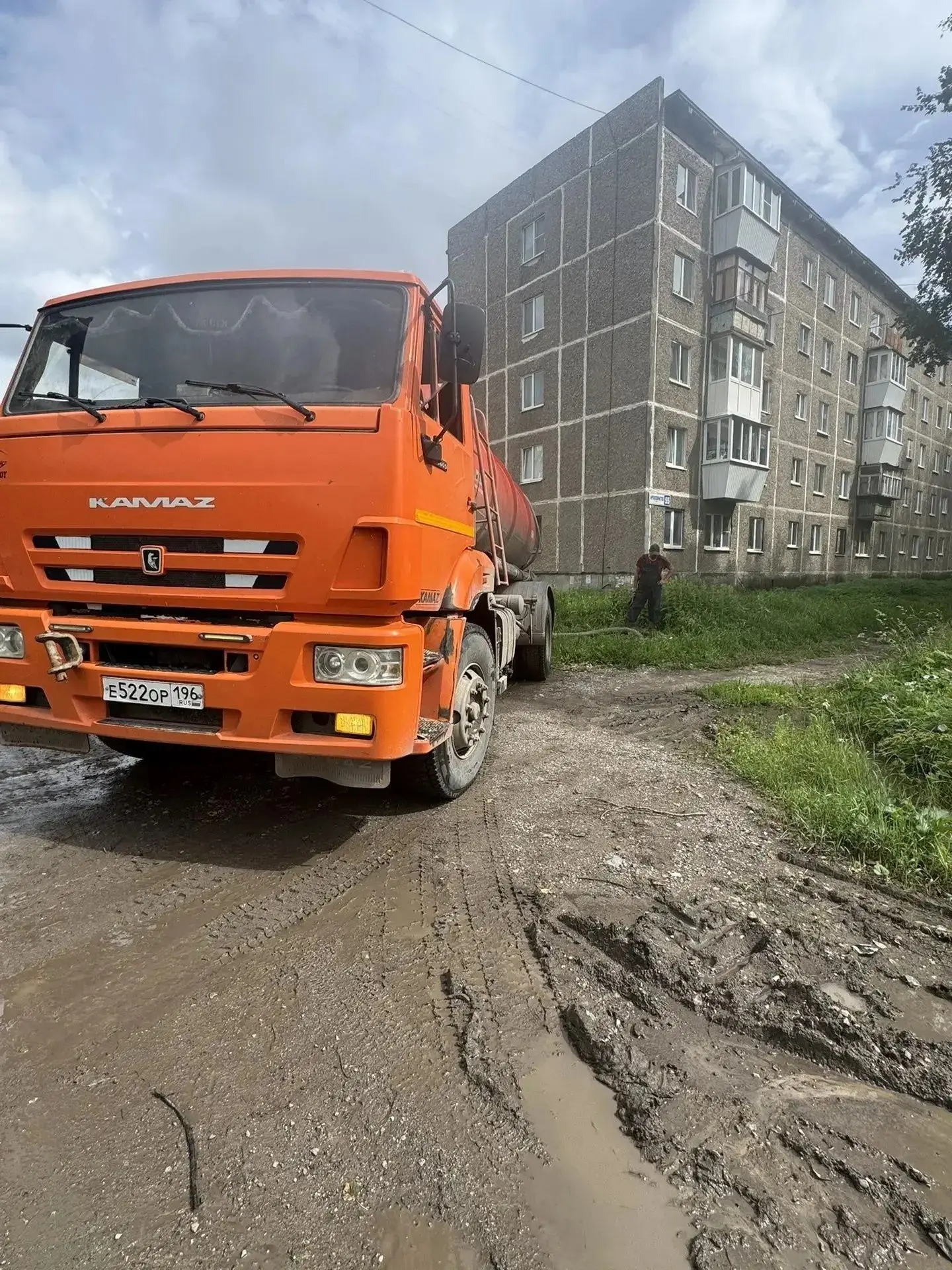16.07.2026 г. 
Для поддержания рабочего уровня в канализационном коллекторе, проводим дополнительную