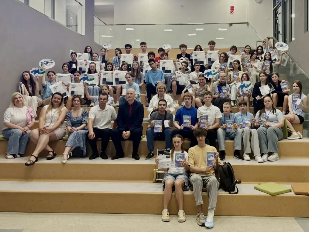 ✨ Назад в будущее: встреча, которая вдохновила!

В лицее прошла по‑настоящему вдохновляющая встреча 