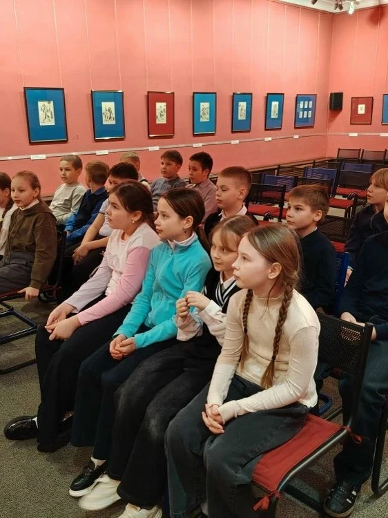В феврале учащиеся 3-х классов ( классные руководители Актемежева Р.Н., Богданова Т. Л....