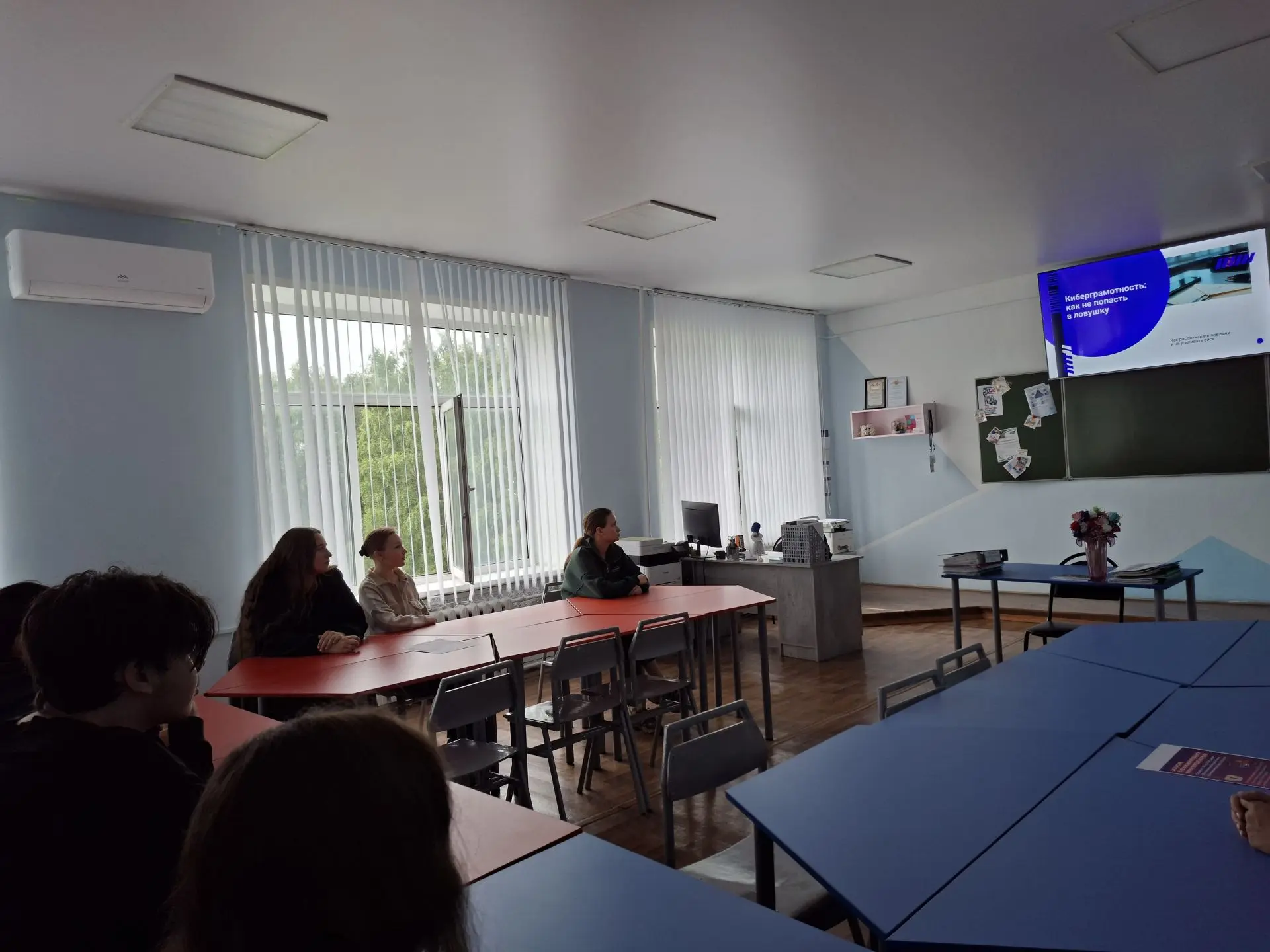 🛡В КАСК ПРОШЕЛ XI ЕДИНЫЙ ДЕНЬ ПРОФИЛАКТИКИ ТЕРРОРИЗМА 

🗓20 июля в нашем колледже состоялось мероп