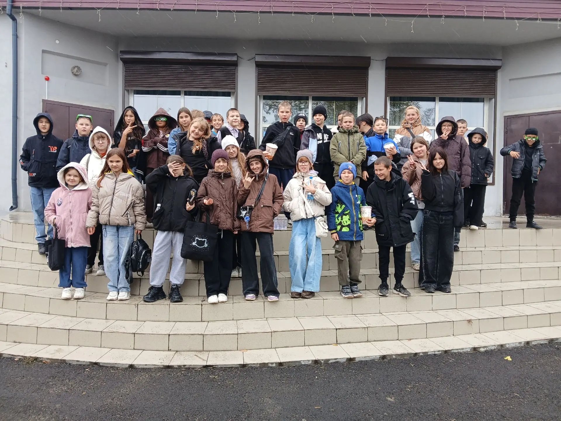 Наши ученики побывали в кинотеатре «Экран»!
