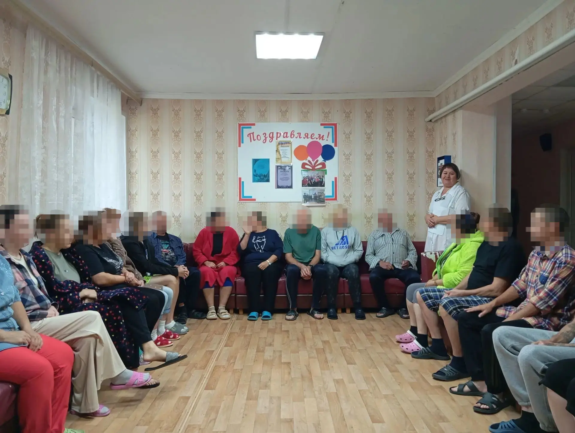 С пациентами отделения МСР 1 Новопетропавловского филиала проведена беседа с обратной с...