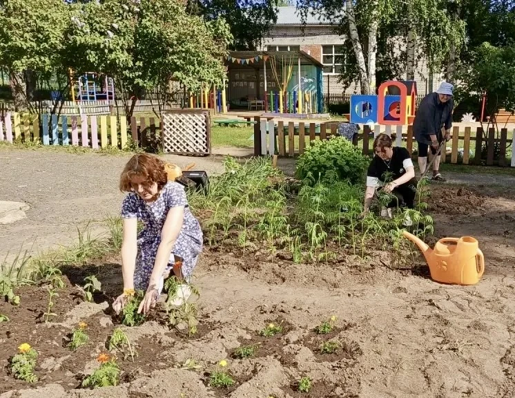 😎Сегодня четверг. Это хуже, чем суббота.