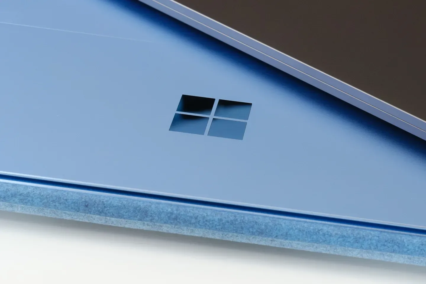 Microsoft и NVIDIA тизерят «новую эру ПК»

Корпорация Microsoft совместно с компанией Nvidia предста