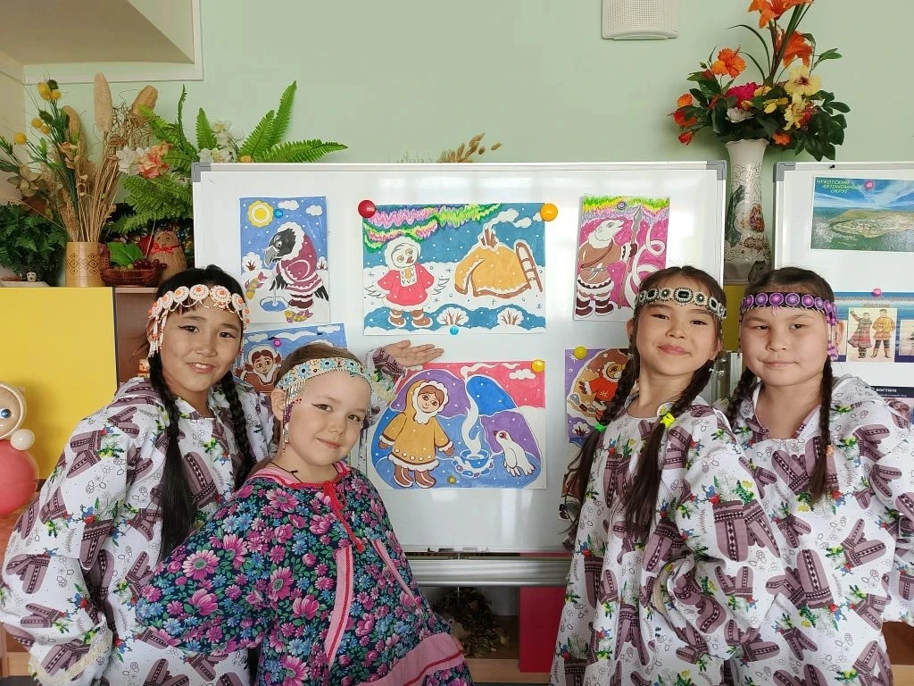 Фольклорный ансамбль "Яраркай" Детской школы искусств городского округа Анадырь принял ...