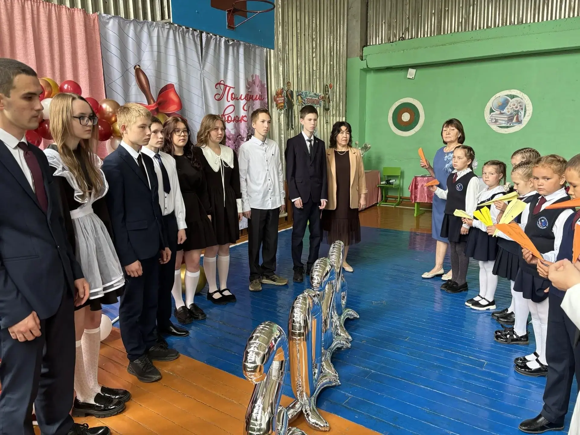 Это было символично и прекрасно.