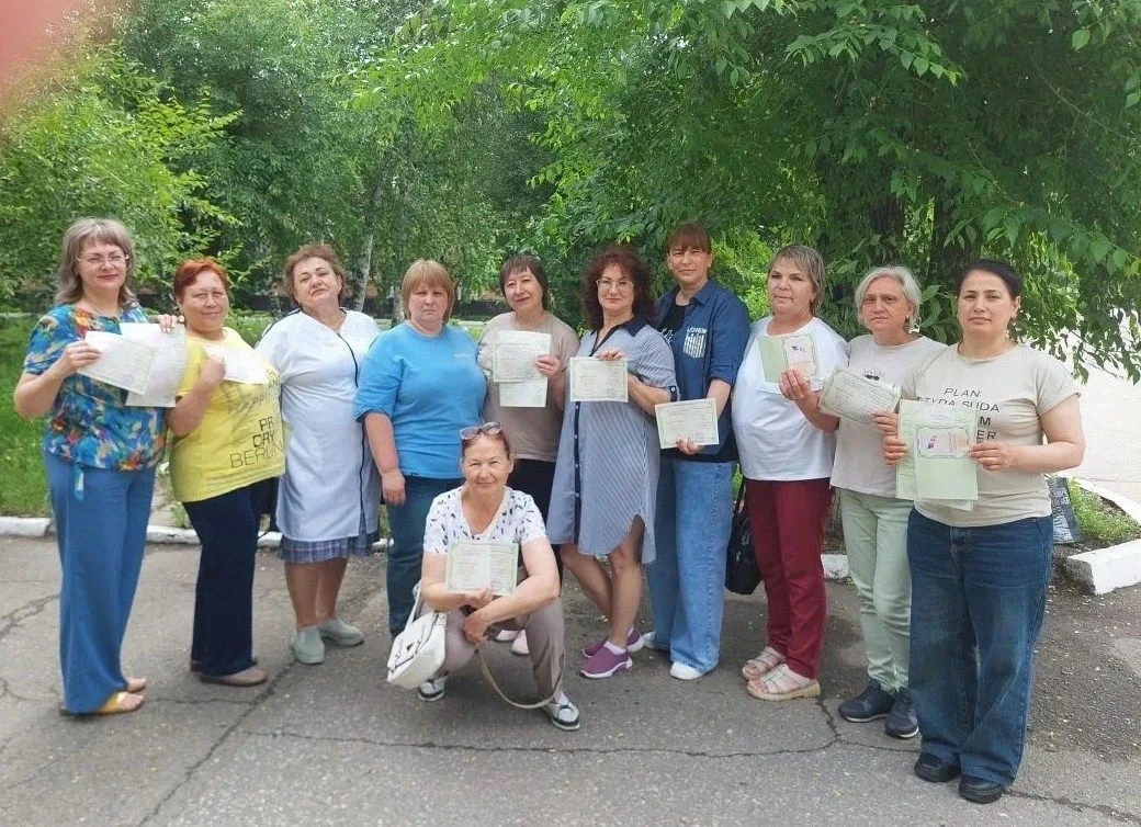 🏥 Обучение по программе «Помощник по уходу»: забота о старшем поколении
 
Амурский медицинский колл
