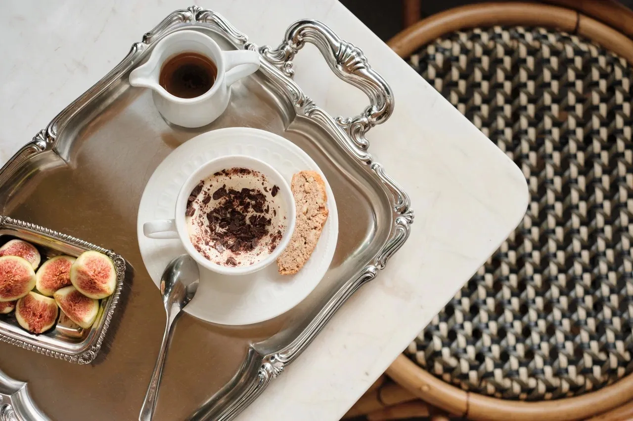 Погодка располагает к аффогато с инжиром в Zio Vini☕️🍨☀️😍