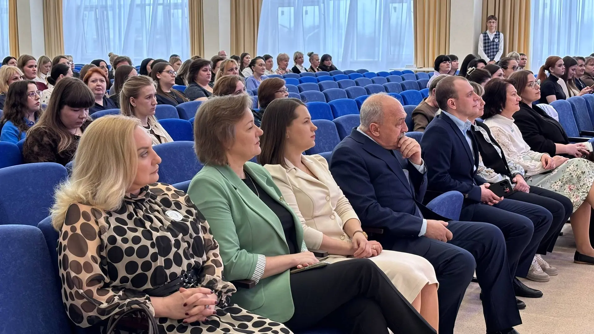 🏫 Форум Классных Руководителей в МБОУ СОШ №17!   🗓️ 27 марта в нашей школе прошел первый муниципальн