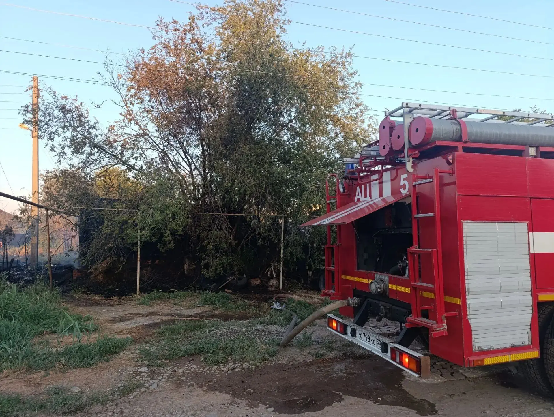 Минувшие выходные для пожарных ГКУ «Волгоспас» выдались по-настоящему напряжёнными!
☀Лето, жара, сух