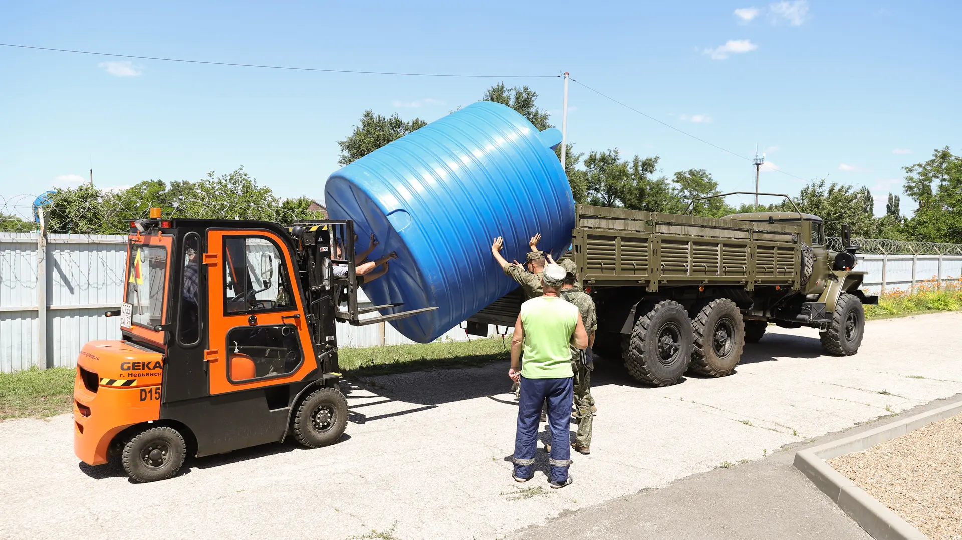 🚚 Волгоградская область отправила в зону проведения СВО партию беспилотных летательных...