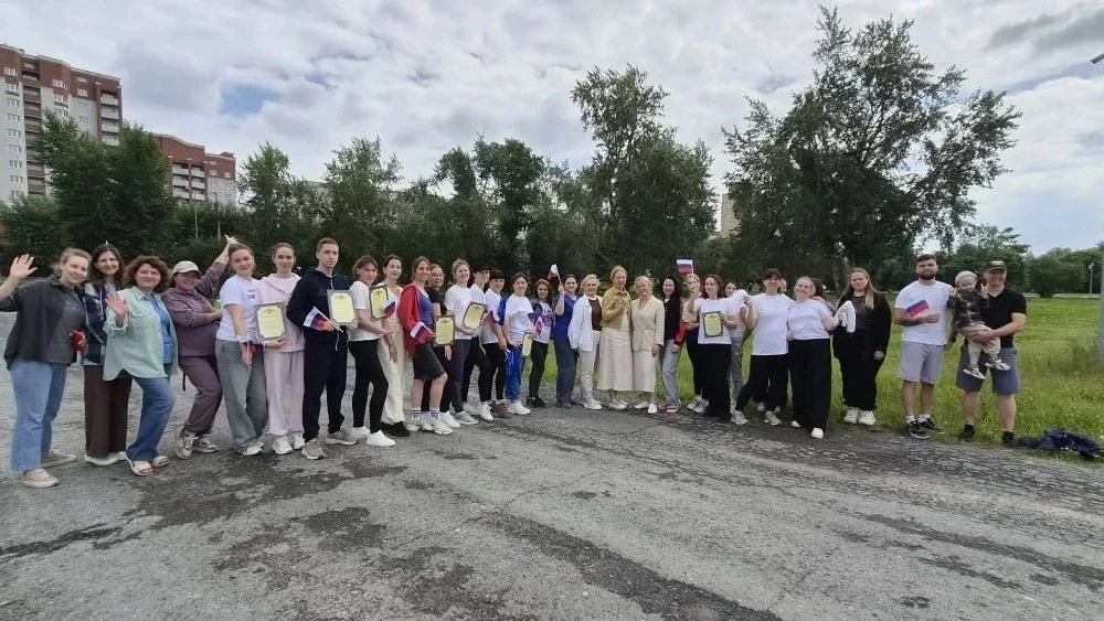 🇷🇺 Коллектив городской поликлиники №1 отметил День России по-спортивному!

22 специалиста приняли 