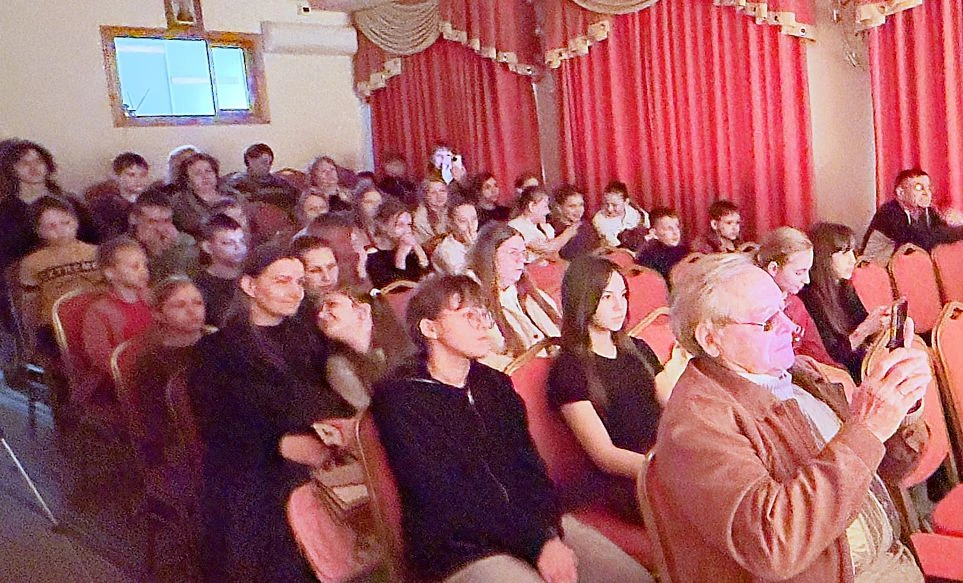 ✨️Наша школа продолжает участие в городском конкурсе «Искусство — школьникам»✨️