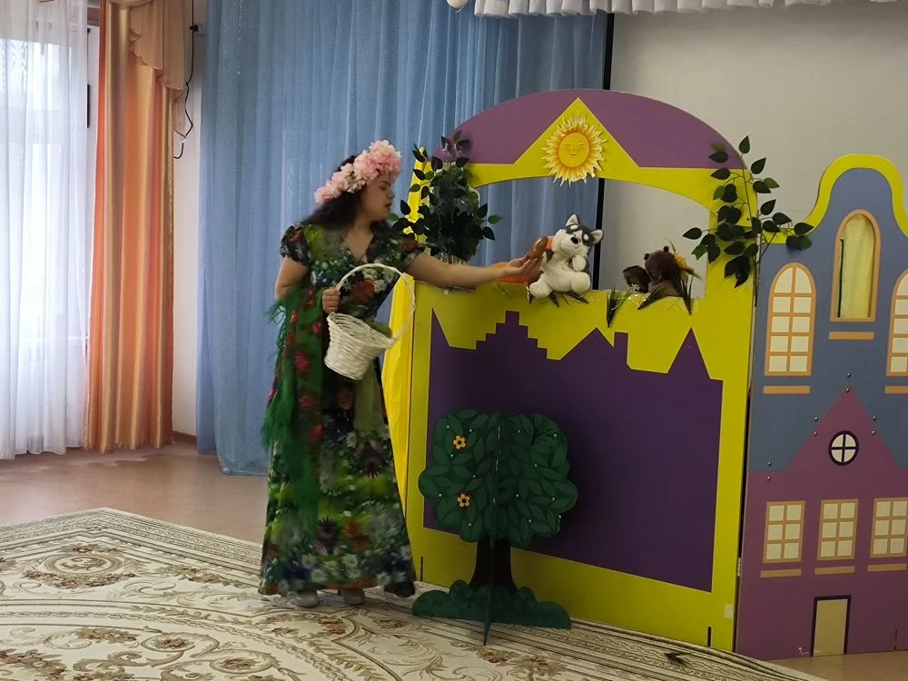27 марта - Всемирный день ТЕАТРА. Наши педагоги подготовили спектакли для дошколят. Реб...