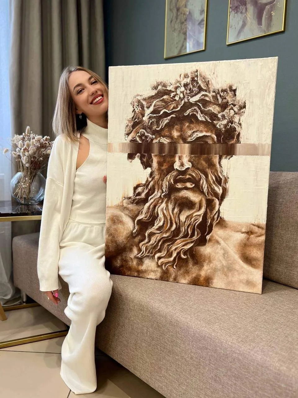 🎨 Анастасия Истомина — профессиональный художник и основатель самого крупного в Екатер...
