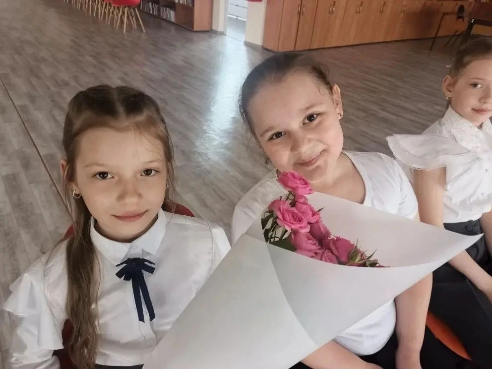 🎭 Не спектаклем единым: в городской библиотеке прошел театральный мастер-класс!  В рамках двухдневно