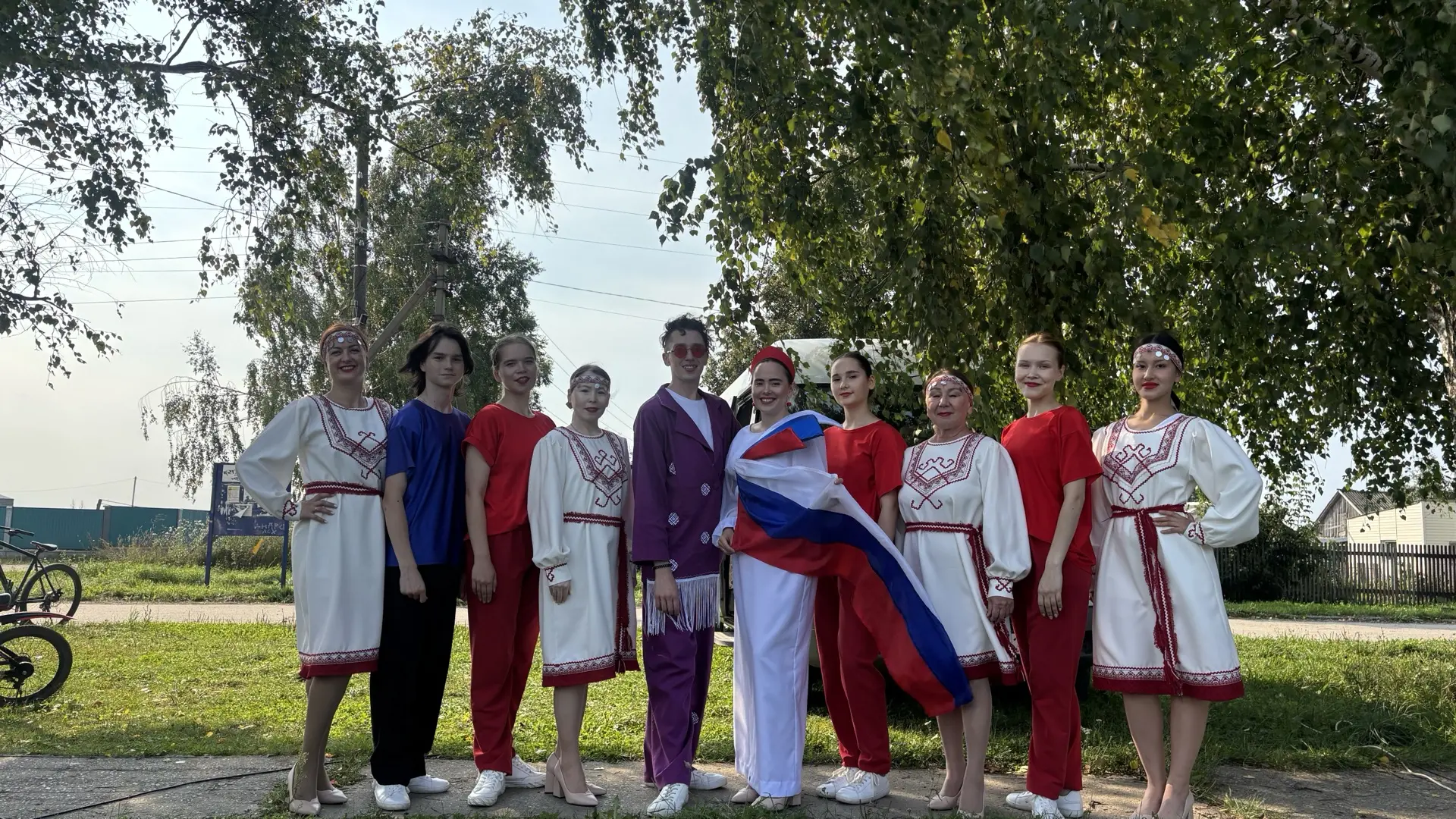 Творческие коллективы  Центрального парка культуры и отдыха СК Вокальный ансамбль «МЕЛО...
