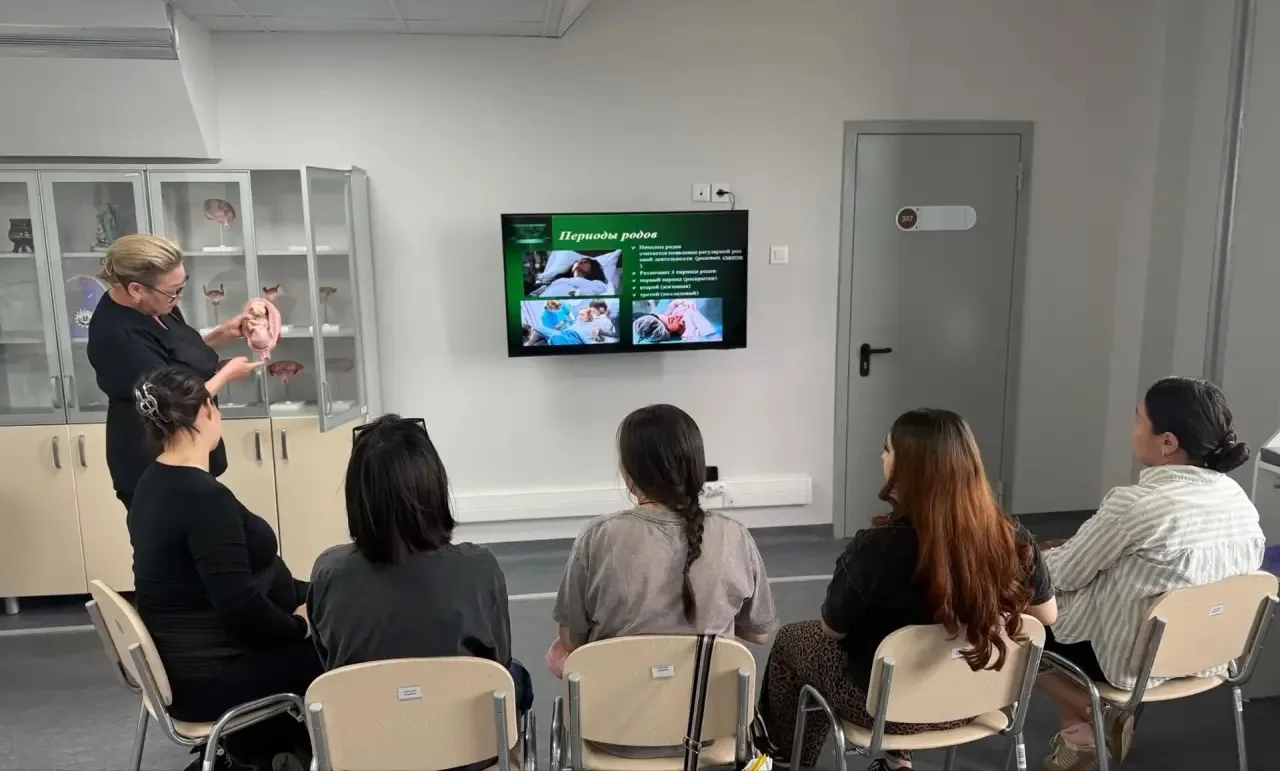 📍10 июня состоялось плановое занятие «Школы матери», посвященное важнейшему этапу в жизни женщины. 