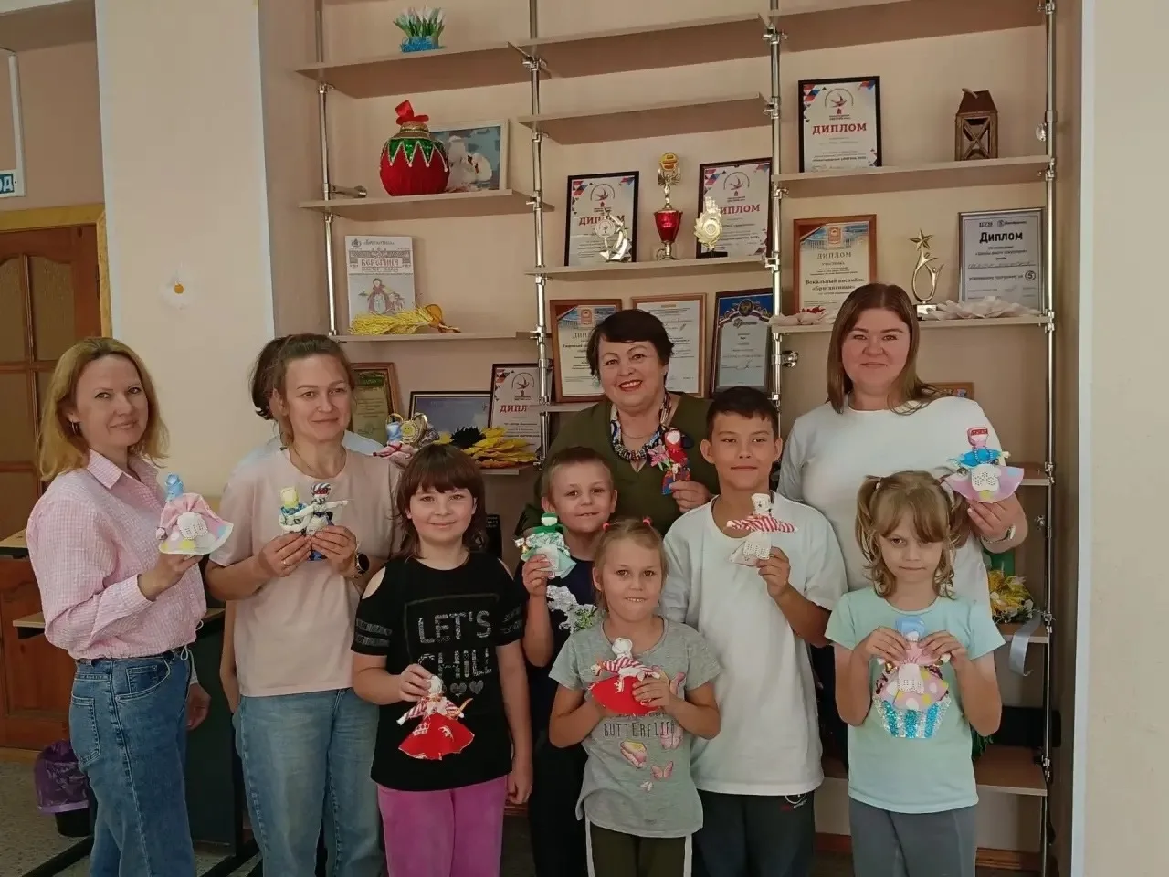 🧵 Связь поколений: мастерим куклу-оберег в «Бригантине»