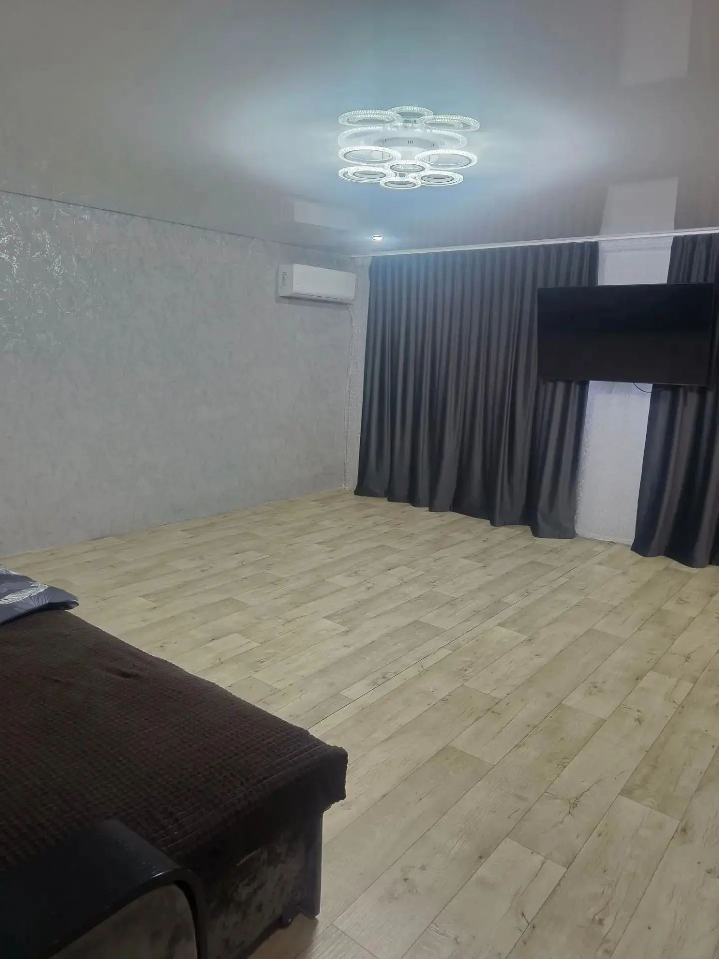 🏖️ До Солёных озёр — 10 минут пешком.
🏡 Сдаётся дом под ключ без хозяев и других отдыхающих — во д