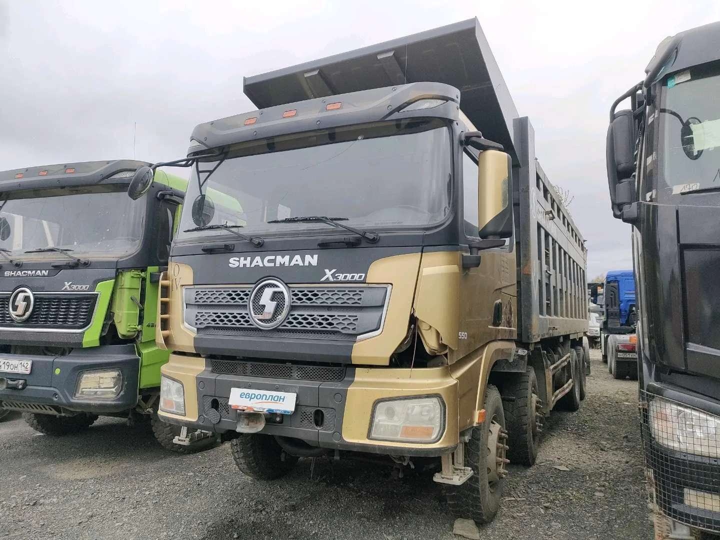 🚛 Shacman SX331863366 (скальный кузов)